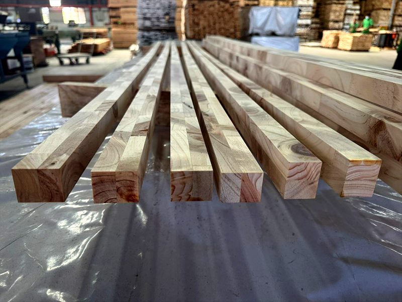 Planed timber sections showing the surfaced faces and squared edges